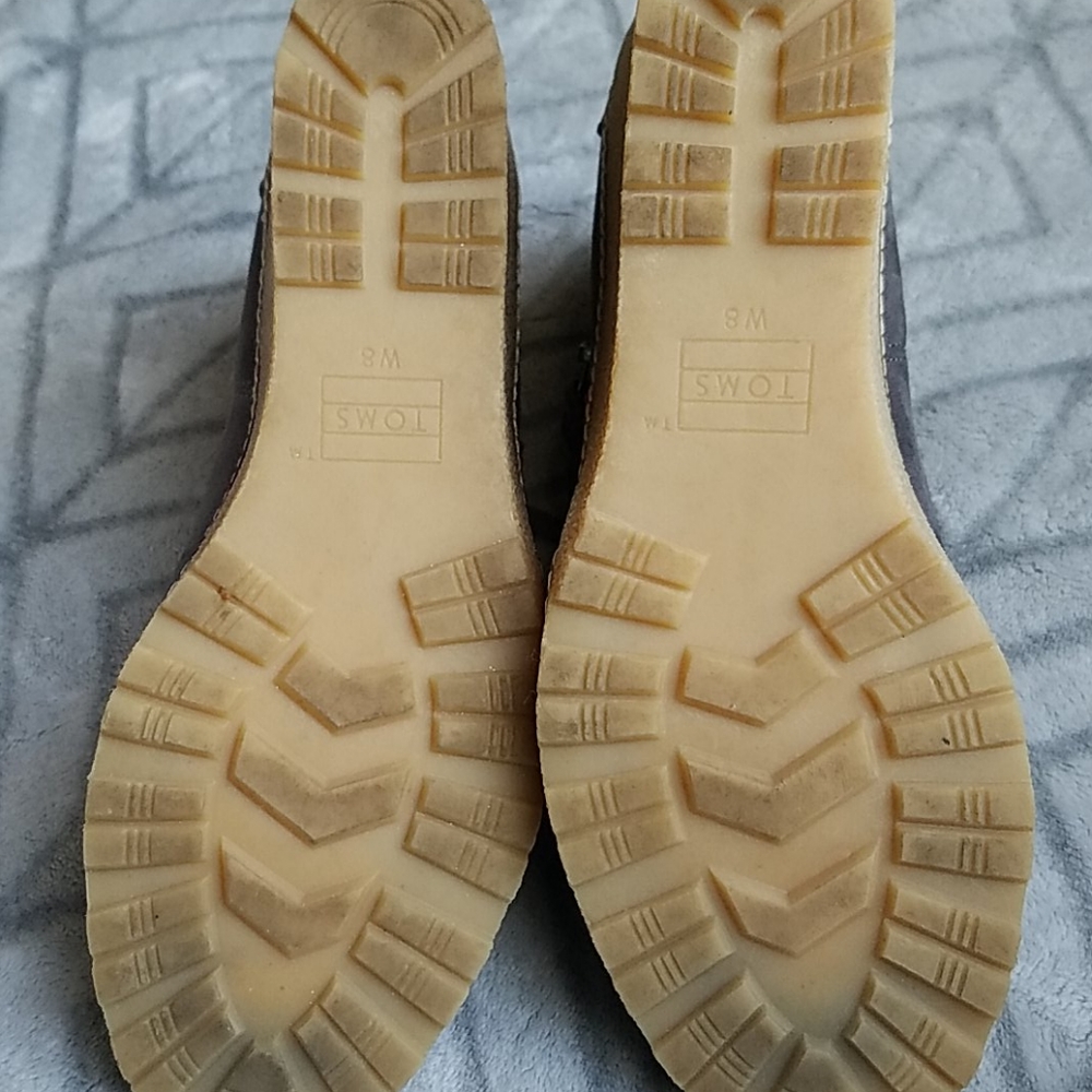 TOMS Booties - Picture 4 of 4